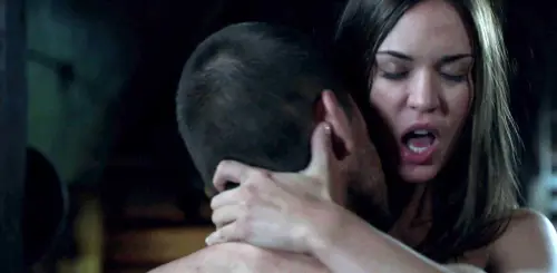 Sesso tra colleghi, il piacere è di entrambi !